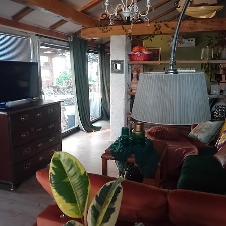 Rose Room 40M2 With Terrace 25M2 In Greeny Area For 4 Person Ljubljana Eksteriør billede