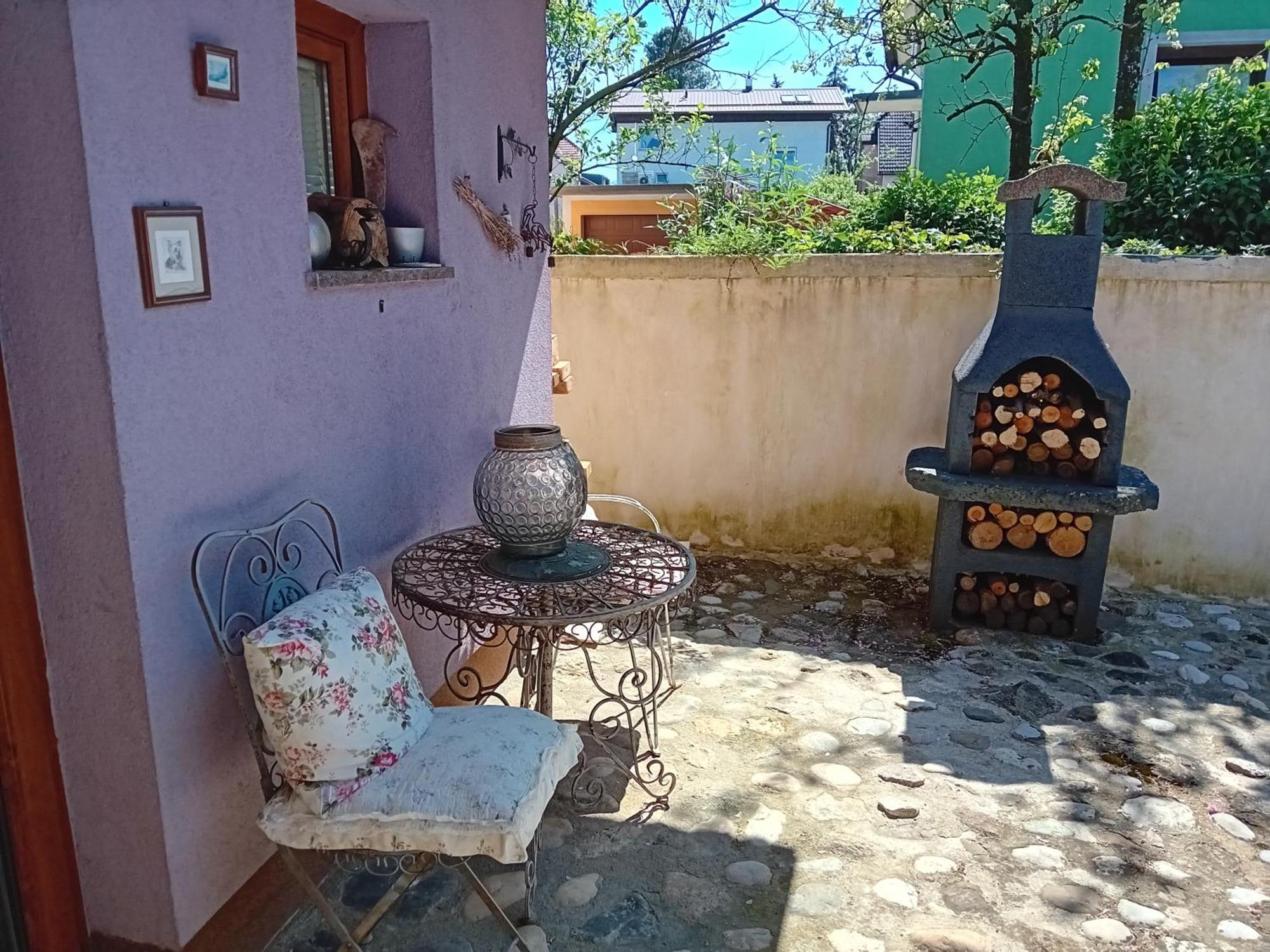 Rose Room 40M2 With Terrace 25M2 In Greeny Area For 4 Person Ljubljana Eksteriør billede
